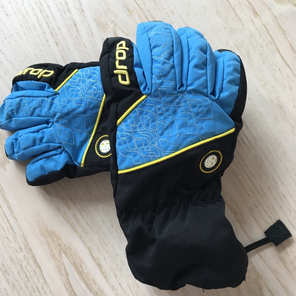 Women’s ski gloves